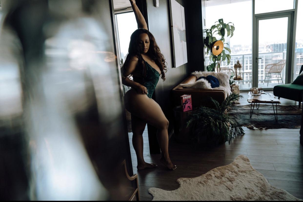 Claire Luxe